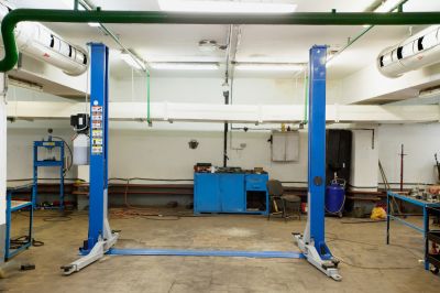 4 Post Automotive Lift - Commercial Garage Brick, New Jersey