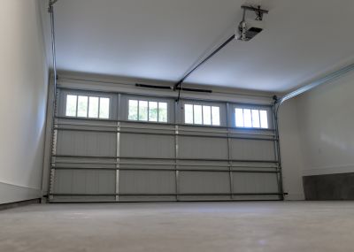 Carriage Garage Door - Jem Garage Doors Yakima, Washington